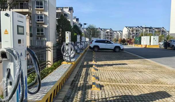 480KW直流分體式充電機項目案例