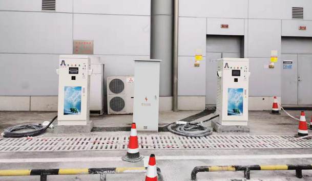 重慶江北機場停機坪室外充電站60KW+7KW充電樁