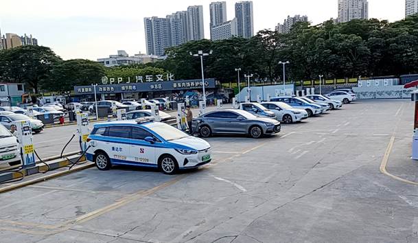 荷葉榕液冷超充站480kw1拖8-480kw1拖6